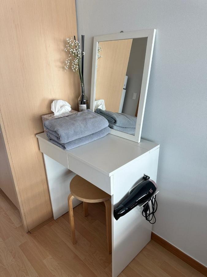Hongdae Guesthouse 1Min From Hongik Uni Station Exit #1 Σεούλ Εξωτερικό φωτογραφία