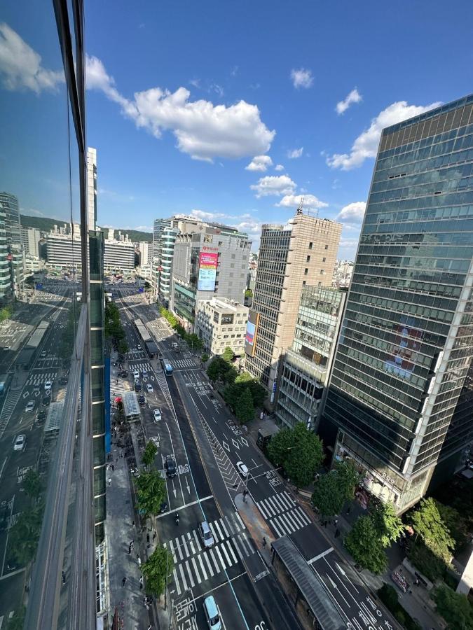 Hongdae Guesthouse 1Min From Hongik Uni Station Exit #1 Σεούλ Εξωτερικό φωτογραφία