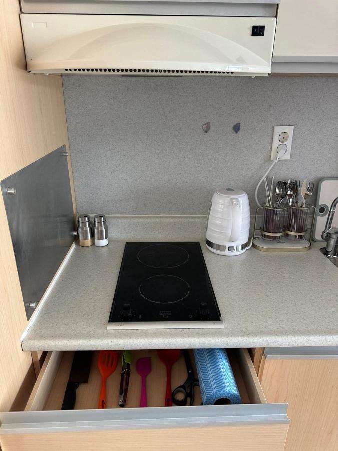 Hongdae Guesthouse 1Min From Hongik Uni Station Exit #1 Σεούλ Εξωτερικό φωτογραφία